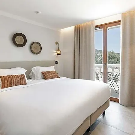 Hotel Le Mirage 4*